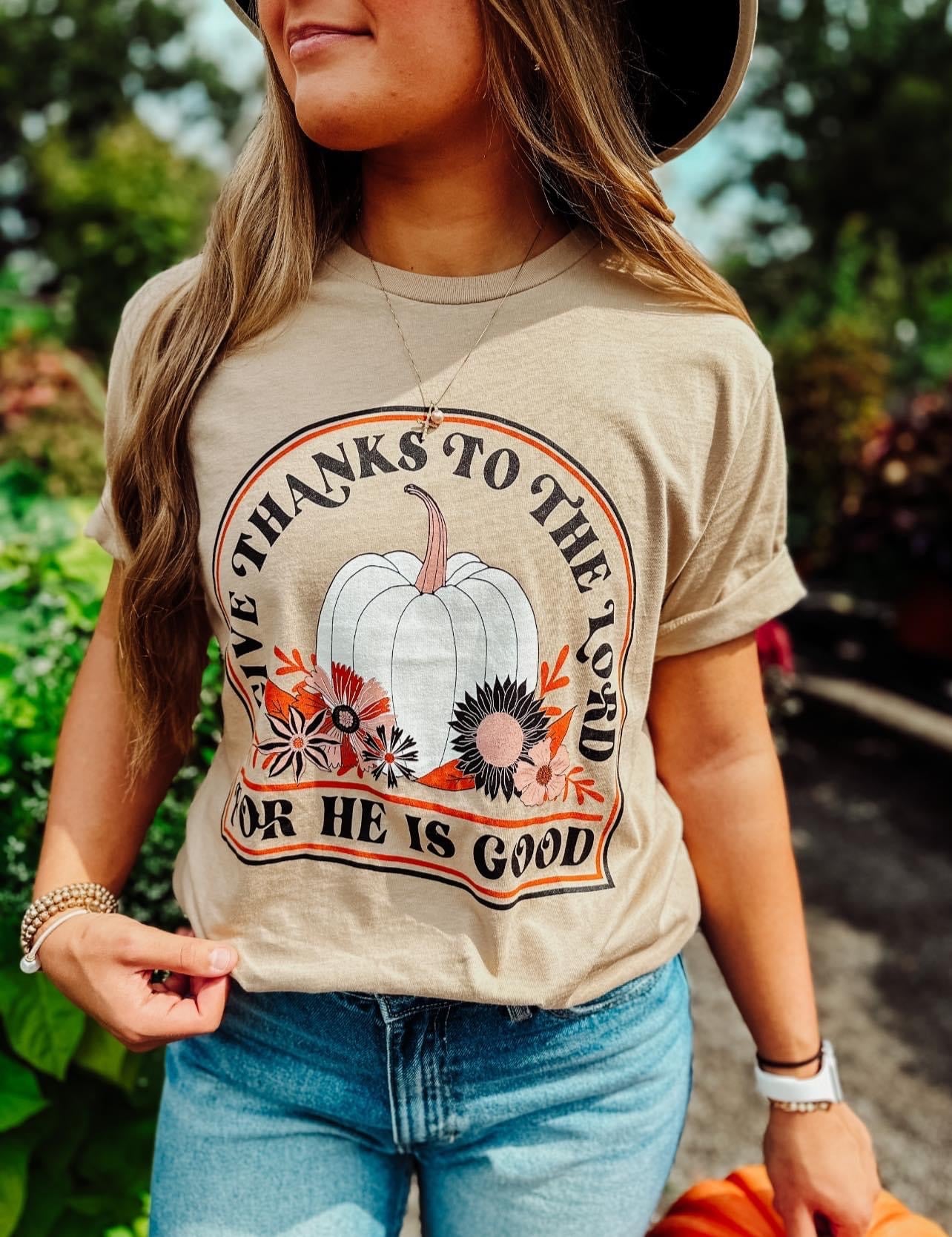 Give Thanks to the Lord Graphic Tee